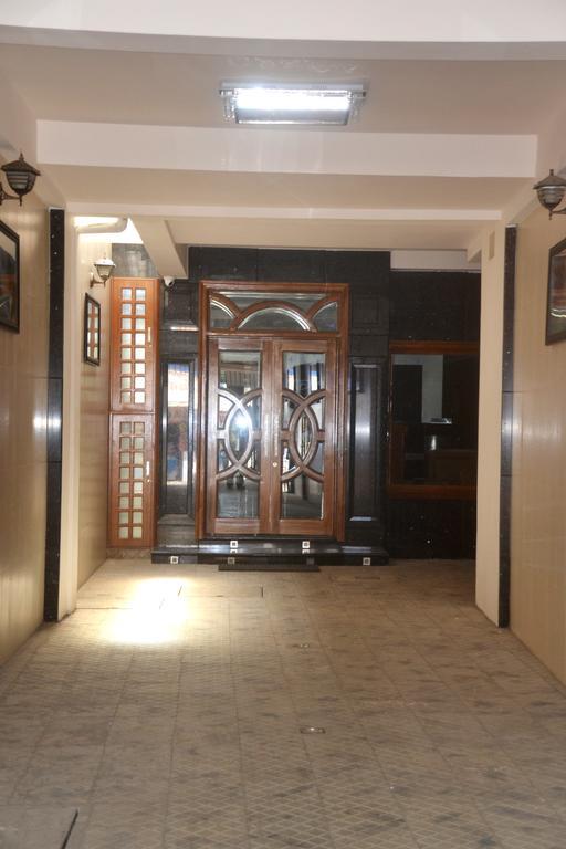 Peace Inn Chennai Zewnętrze zdjęcie