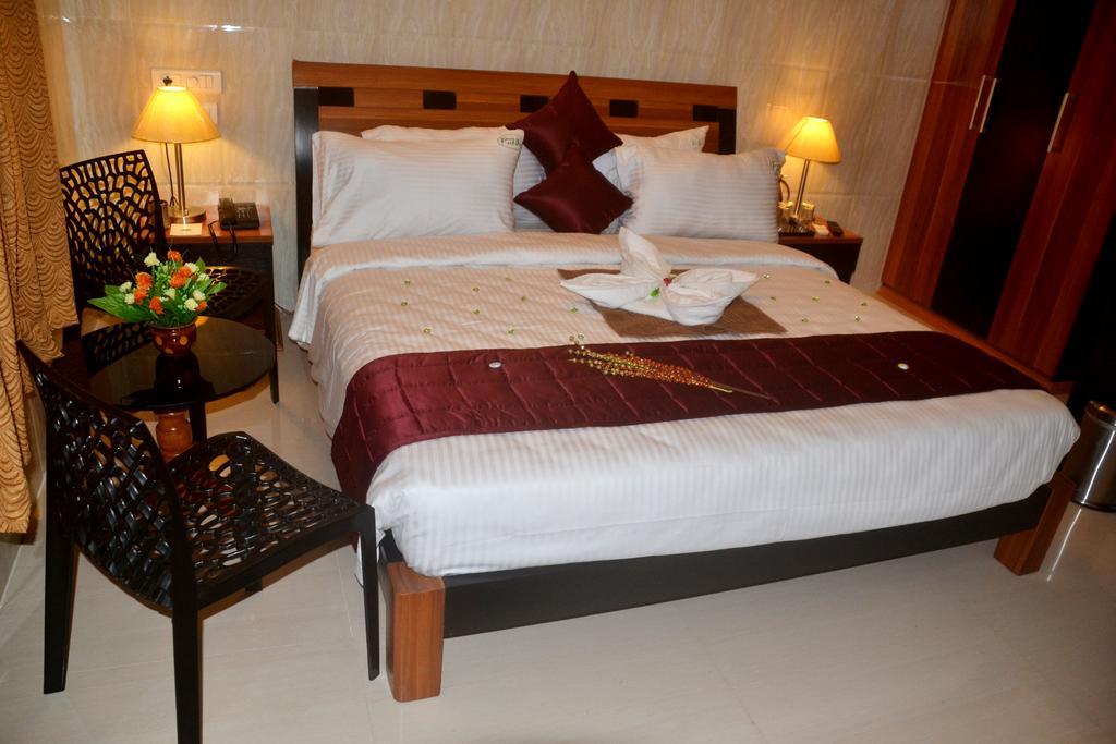 Peace Inn Chennai Zewnętrze zdjęcie