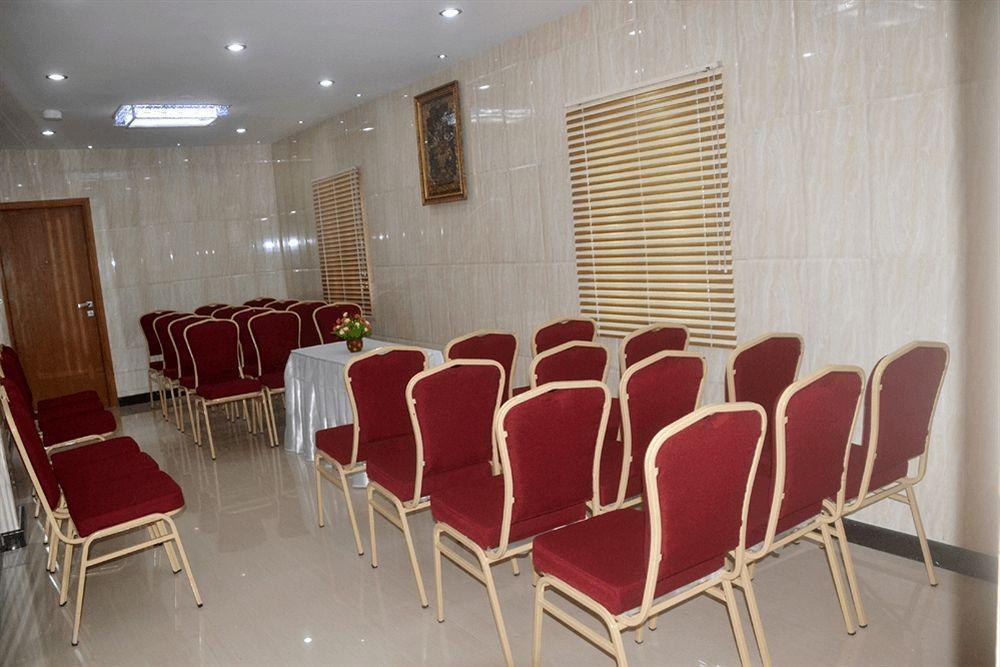 Peace Inn Chennai Zewnętrze zdjęcie